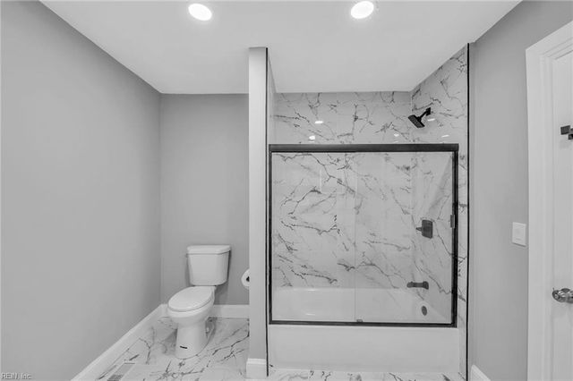 110 Sandpiper DR, Portsmouth, VA 23704