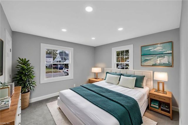 110 Sandpiper DR, Portsmouth, VA 23704