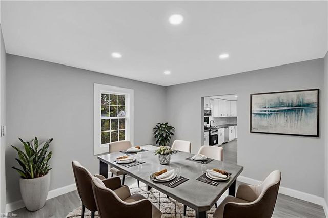 110 Sandpiper DR, Portsmouth, VA 23704