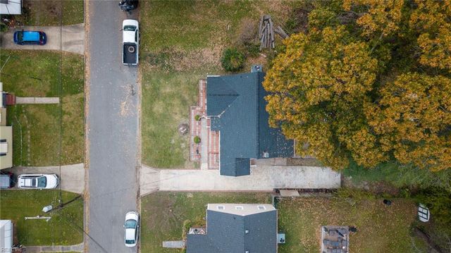 110 Sandpiper DR, Portsmouth, VA 23704