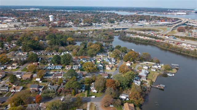 110 Sandpiper DR, Portsmouth, VA 23704