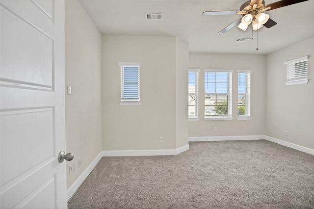 4310 Indigo Lark Lane, Arlington, TX 76005