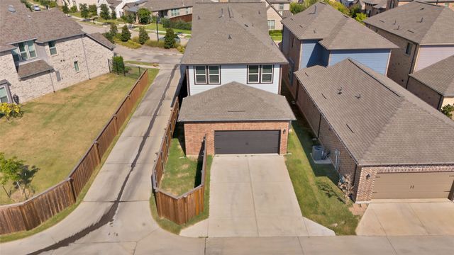 4310 Indigo Lark Lane, Arlington, TX 76005