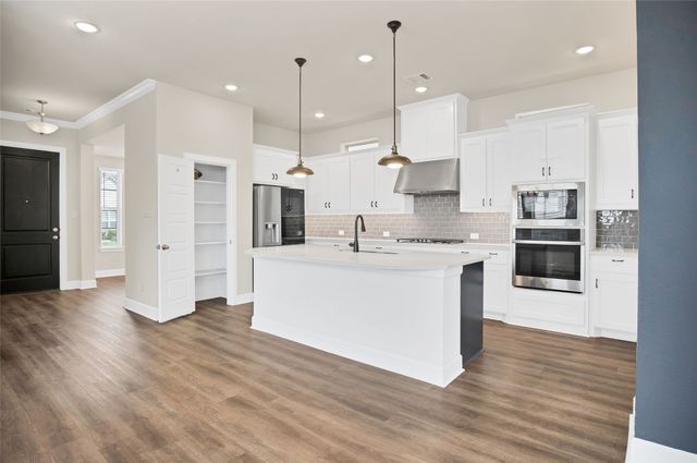 4310 Indigo Lark Lane, Arlington, TX 76005