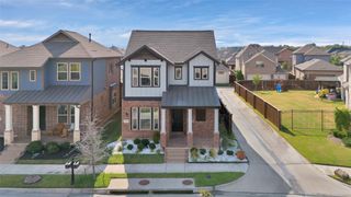 4310 Indigo Lark Lane, Arlington, TX 76005