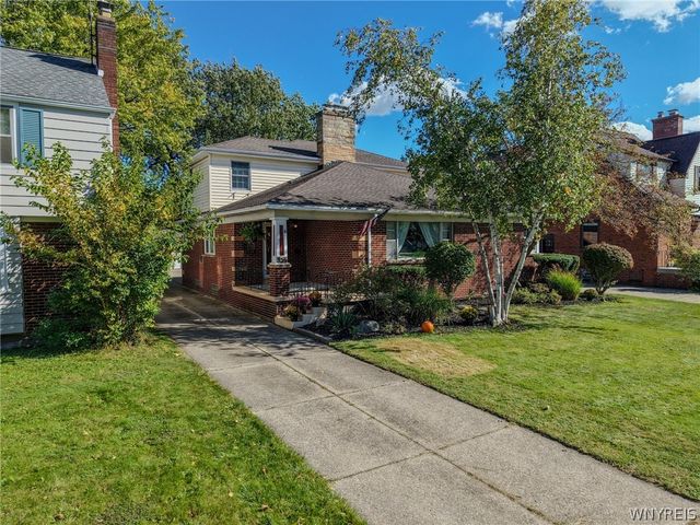 325 Louvaine Drive, Tonawanda, NY 14223