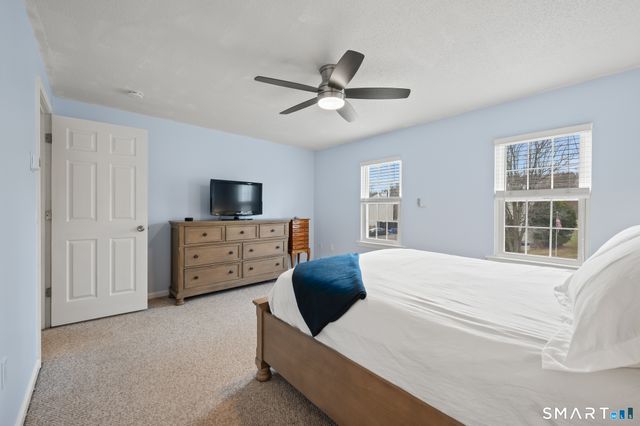 56 Coles Road, Middletown, CT 06457