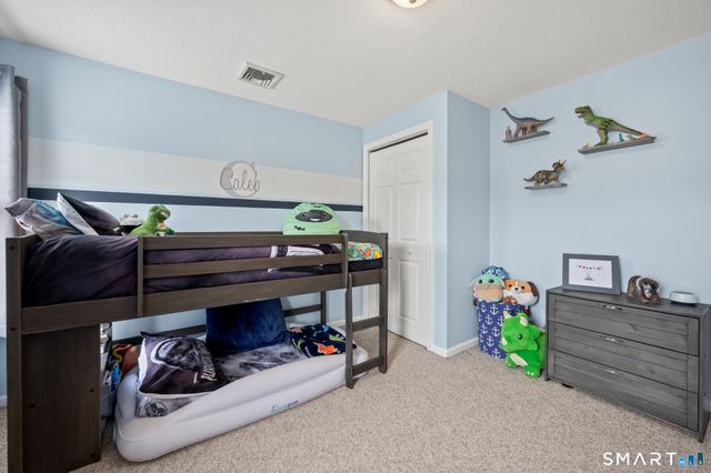 56 Coles Road, Middletown, CT 06457