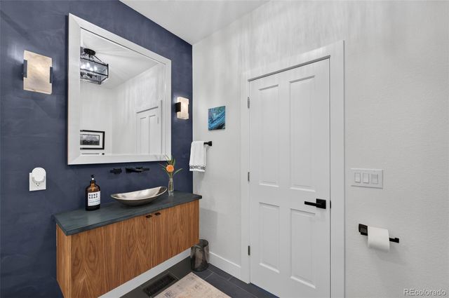 6720 W Prentice Avenue, Littleton, CO 80123