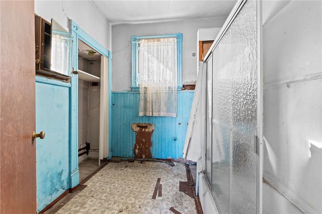 2316 Perrysville Ave, Perry Hilltop, PA 15214