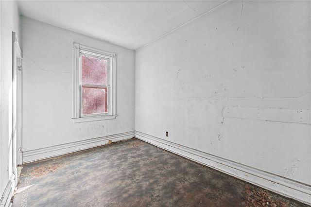 2316 Perrysville Ave, Perry Hilltop, PA 15214