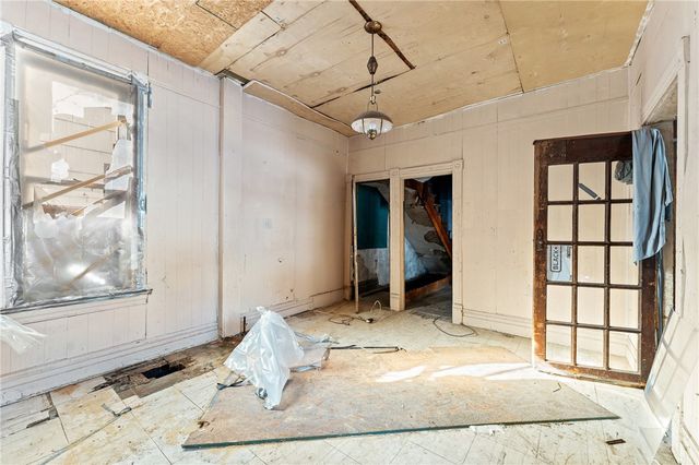 2316 Perrysville Ave, Perry Hilltop, PA 15214