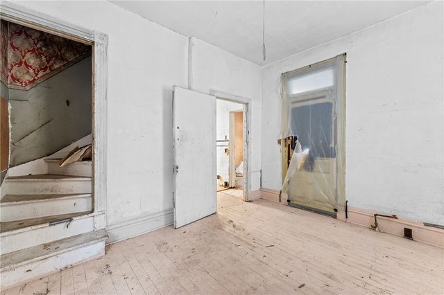 2316 Perrysville Ave, Perry Hilltop, PA 15214