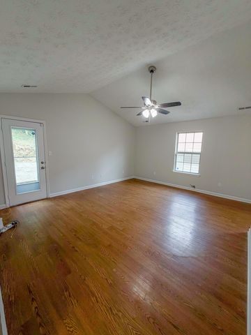 677 Graftons Mill Lane, Lexington, KY 40509