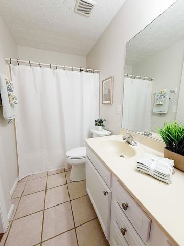 677 Graftons Mill Lane, Lexington, KY 40509