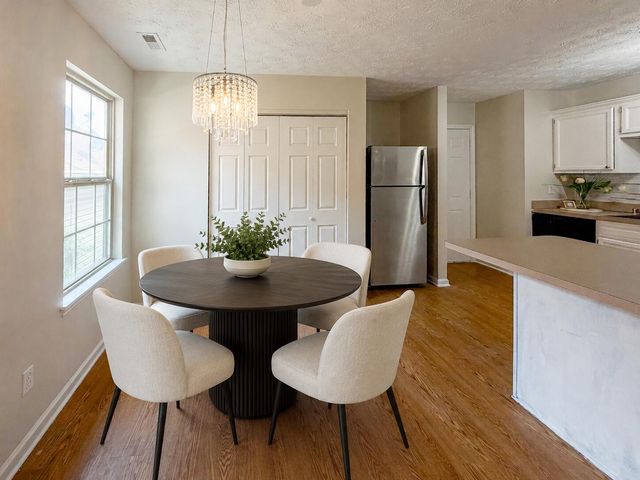 677 Graftons Mill Lane, Lexington, KY 40509