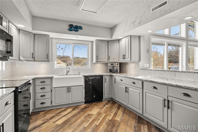 1089 Buckingham Drive 1, Camdenton, MO 65020