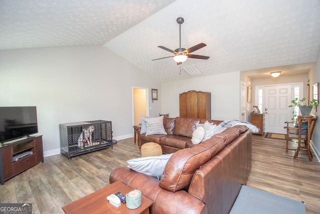 1106 Corinth Road, Newnan, GA 30263
