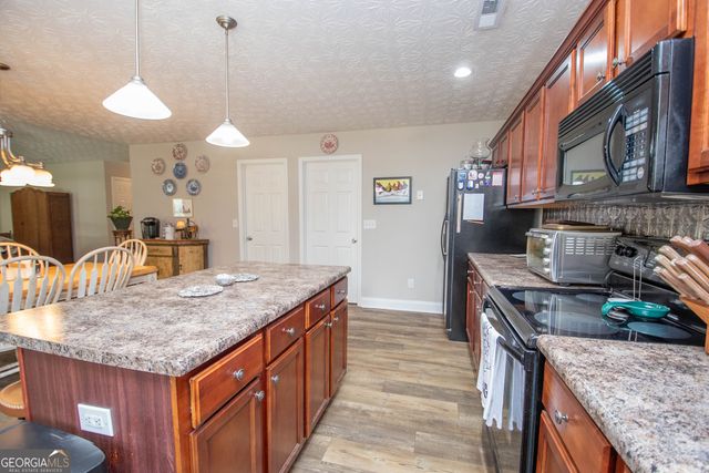 1106 Corinth Road, Newnan, GA 30263