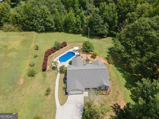 1106 Corinth Road, Newnan, GA 30263