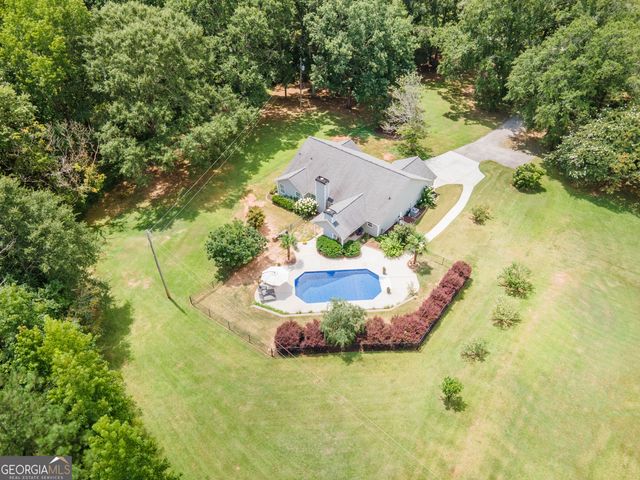 1106 Corinth Road, Newnan, GA 30263