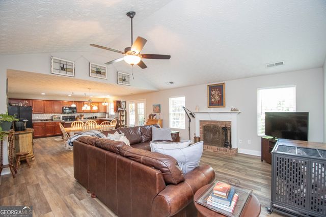 1106 Corinth Road, Newnan, GA 30263
