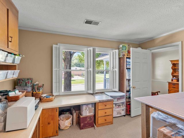 1804 SE Eastwood Drive SE, Decatur, AL 35601