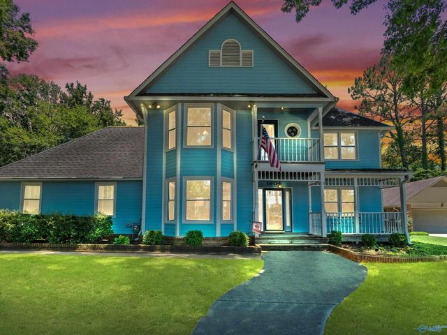 1804 SE Eastwood Drive SE, Decatur, AL 35601