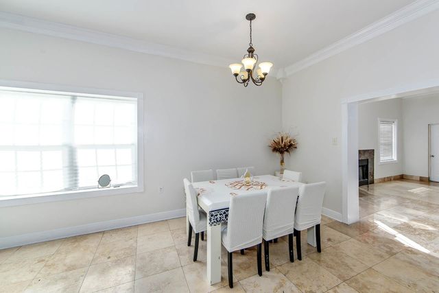 4600 Glenfield Dr, Houma, LA 70360