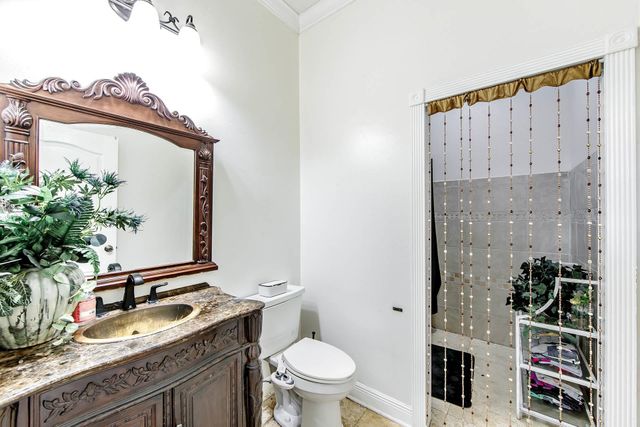 4600 Glenfield Dr, Houma, LA 70360