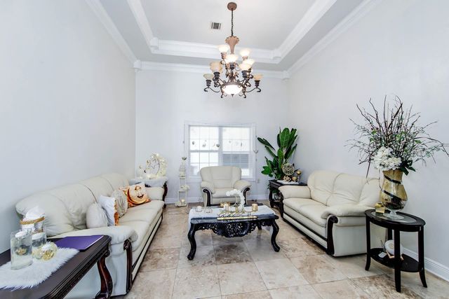 4600 Glenfield Dr, Houma, LA 70360