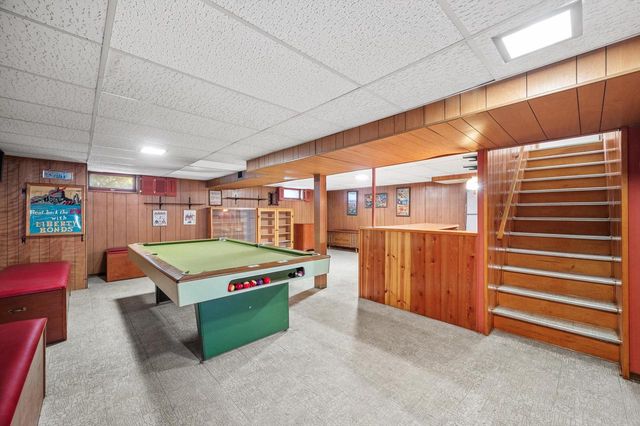 1835 W Kimberly AVENUE, Milwaukee, WI 53221