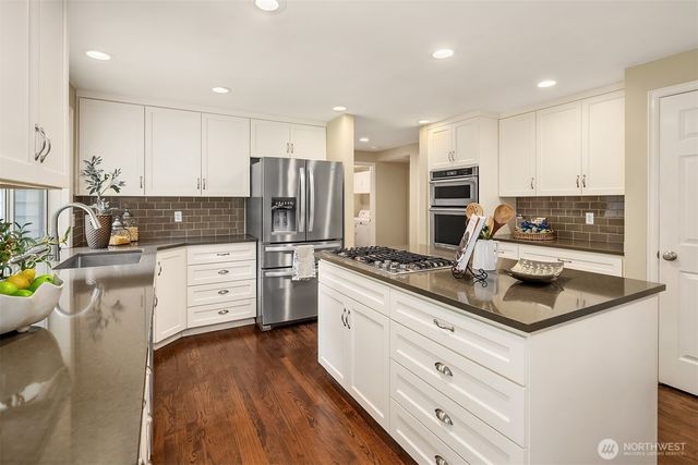 4705 191st Place NE, Sammamish, WA 98074