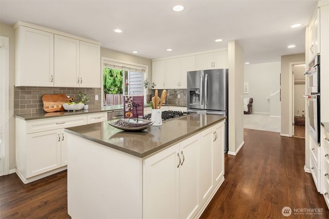 4705 191st Place NE, Sammamish, WA 98074