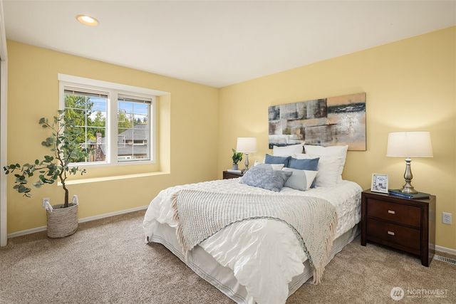 4705 191st Place NE, Sammamish, WA 98074