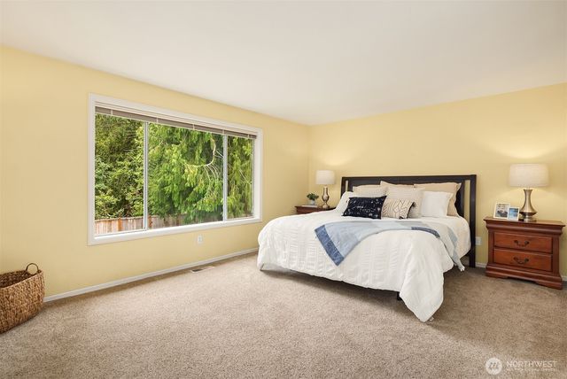 4705 191st Place NE, Sammamish, WA 98074