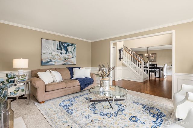 4705 191st Place NE, Sammamish, WA 98074
