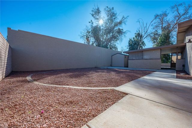 2605 Country Club Drive, Bullhead City, AZ 86442