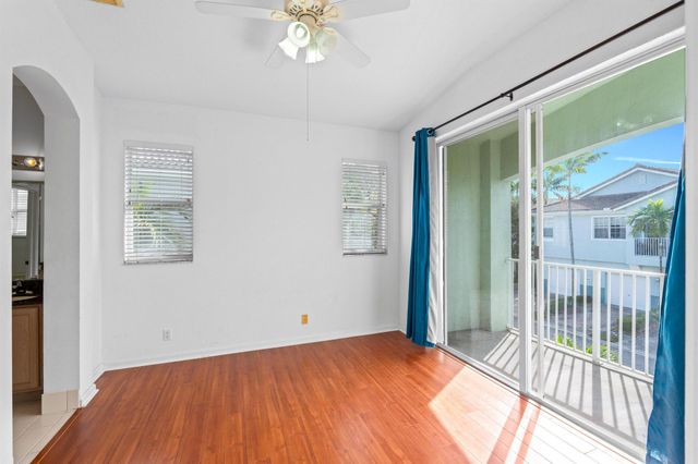 3156 Laurel Ridge Circle, Riviera Beach, FL 33404