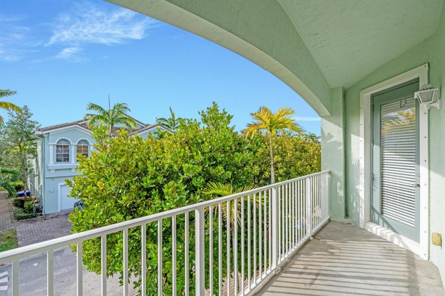 3156 Laurel Ridge Circle, Riviera Beach, FL 33404