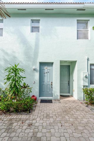3156 Laurel Ridge Circle, Riviera Beach, FL 33404