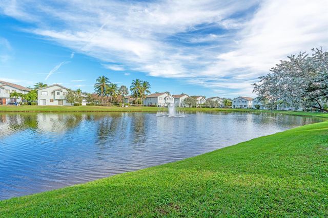 3156 Laurel Ridge Circle, Riviera Beach, FL 33404
