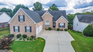 3345 Stoneleigh Run Drive, Buford, GA 30519
