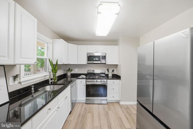3007 KINGSWAY RD, Fort Washington, MD 20744