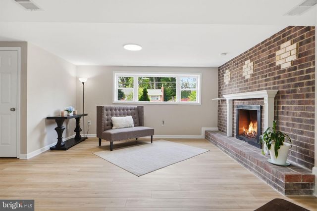 3007 KINGSWAY RD, Fort Washington, MD 20744