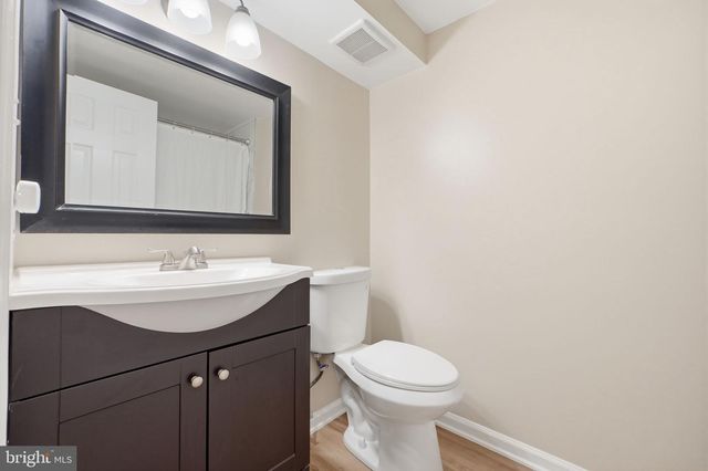 3007 KINGSWAY RD, Fort Washington, MD 20744