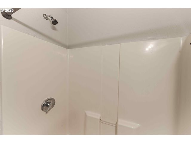 211 MONROE St, Eugene, OR 97402