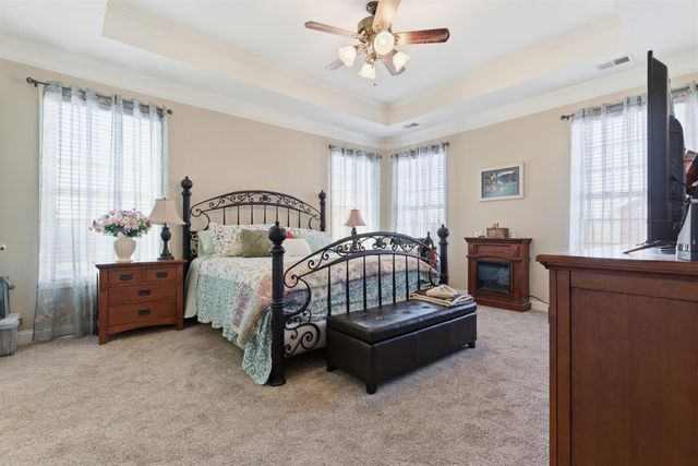 324 Meadowpark Lane, Duncan, SC 29334