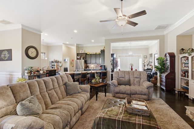 324 Meadowpark Lane, Duncan, SC 29334