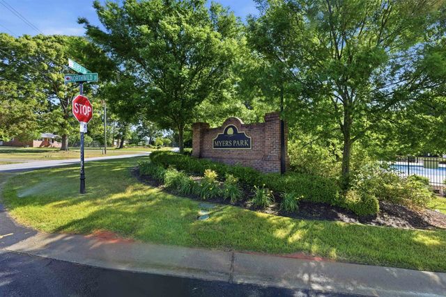 324 Meadowpark Lane, Duncan, SC 29334